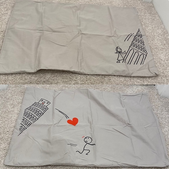 Bold Loft Leaning tower of Pisa couple pillow cases - Picture 1 of 7